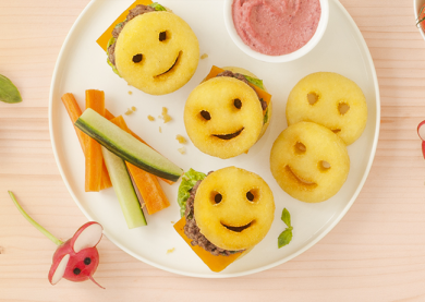 MINIBURGERS MET KID SMILES